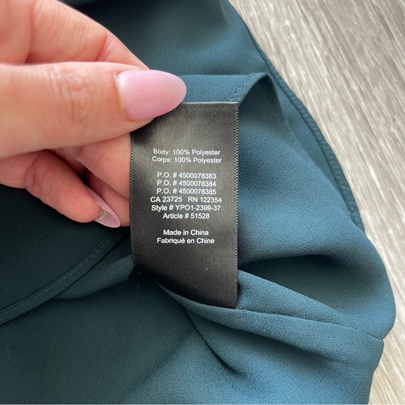 Aritzia Babaton V-neck Camisole - Picture 5 of 6